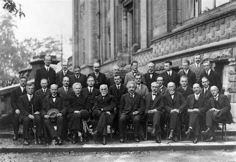 File:Solvay conference 1927 Version2.jpg - Wikimedia Commons