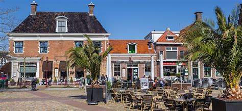 Fietsvakantie De Friese 11 Steden Hotel In Friesland Rijs