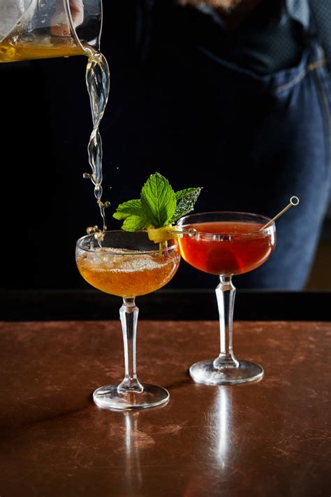 Whether you are having a fun get together with your friends or hosting a formal dinner, a good cocktail will up the entire feel of your party. Southern Cocktails: Make It A Double - Garden & Gun