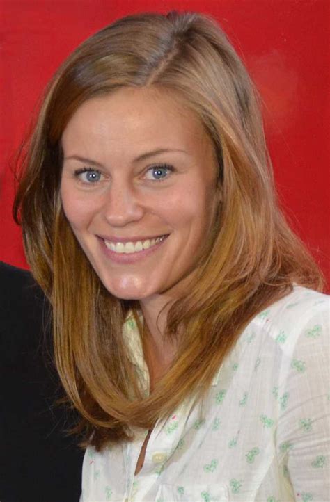 Cassidy Freeman An In Depth Look At Her Biography Age Height Figure
