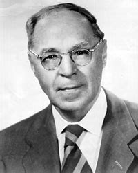 Realizó importantes estudios acerca de la acción de los rayos x, descubrimiento por el cual le fue otorgado el premio nobel de fisiología y medicina en 1946. Hermann Joseph Muller Kimdir? Biyografi | Biyografi Arşivi ...