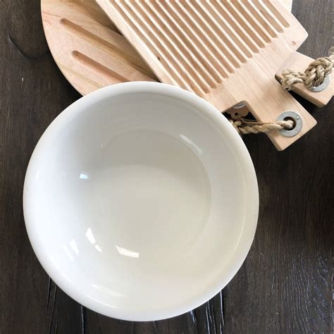 Large White Ceramic Bowl By Hunter And Co