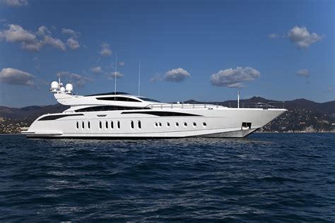Lisa Iv Yacht Charter Details Leopard Yachts Charterworld Luxury