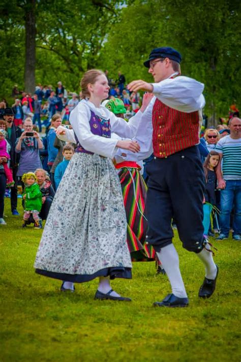 Swedish Traditional Clothing The Ultimate Guide 2023
