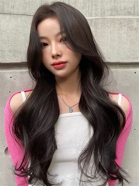 Korean Perms Long Loose Waves With Curtain Bangs Hairstyles For Layered Hair Haircuts For Long