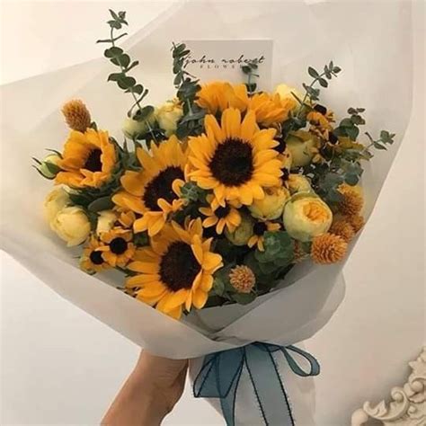 Mise En Scene On Twitter Rt Sunflowertw0 You Are So Beautiful To Me🌻🌻