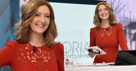 Victoria Derbyshire Looks Incredible As She Returns To Work After Beating Breast Cancer Mirror