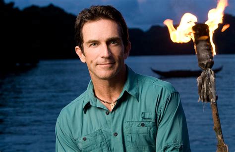 A Guide To The Two Classic Survivor Seasons On Netflix Primetimer