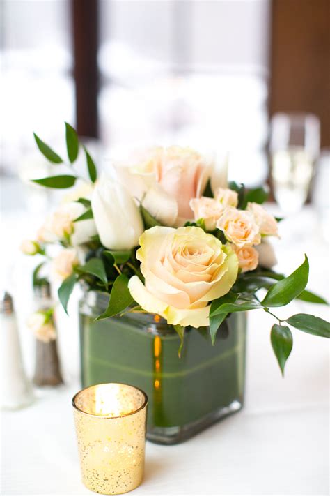 Beautiful Simple Centerpiece With Glass Square Vase Blush Roses