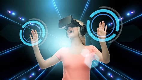 Virtual Reality Vs Augmented Reality 1 Gamer Women
