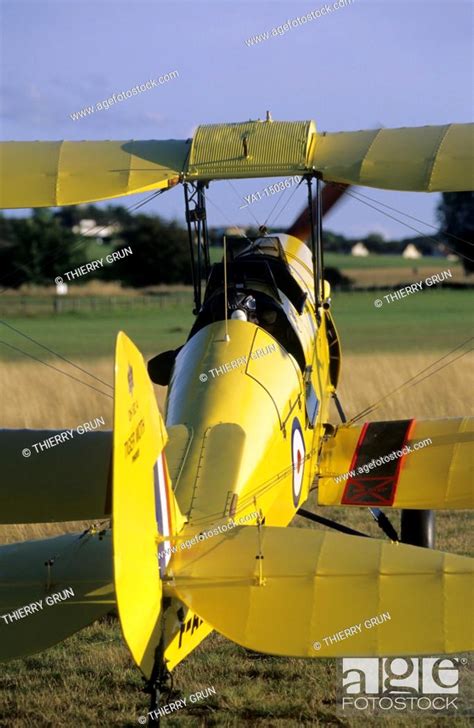 Old British Trainer Biplane De Havilland DH 82a Tiger Moth Stock Photo