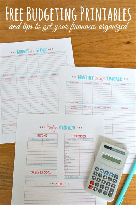 It helps you organize your finances and track your hop over to my budgeting printables shop to pick up your copy. Family Binder Budgeting Printables - Clean and Scentsible