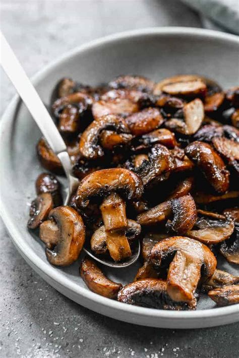 How To Sauté Mushrooms Taste Good