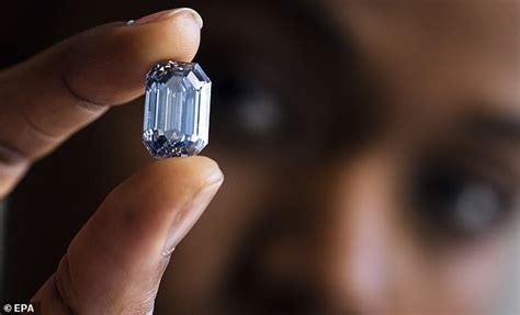 One Of The Most Valuable Diamonds To Ever Go On Sale Fetches £39