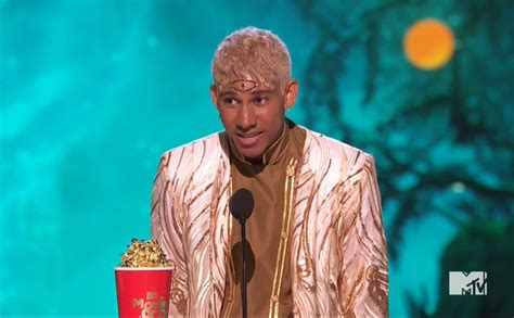 Keiynan Lonsdale Delivers Powerful Best Kiss Speech At Mtv Awards E