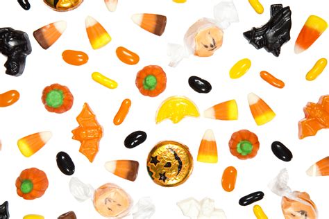 The Most And Least Healthy Halloween Candy Ranked