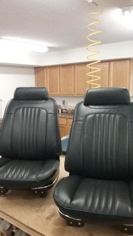 1971 72 Vs 1970 Bucket Seat Foams And Covers Team Chevelle