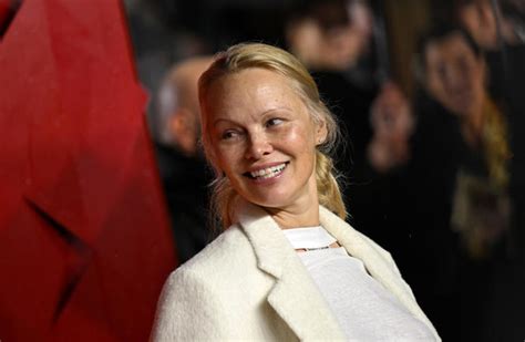 Pamela Anderson Opens Up About Why She Decided To Ditch Makeup