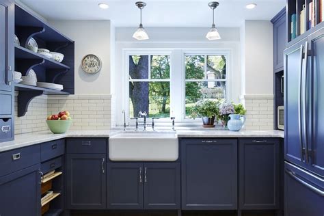 10 Most Popular Styles And Colors For Shaker Kitchen Cabinets In 2020