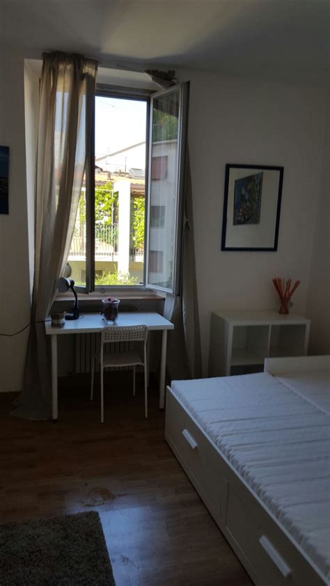 3 room flat for rent. Large SINGLE ROOM in shared apartment in city center MILAN ...