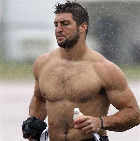Look Tim Tebows Muscles Are Getting Ridiculous