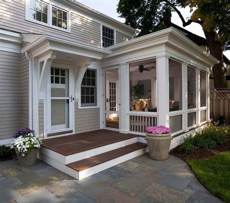 Unique And Decorative Front Porch Design Ideas