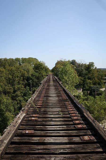 The Abandoned Railroad Trestles Of Ault Park And Their Future — Ronny
