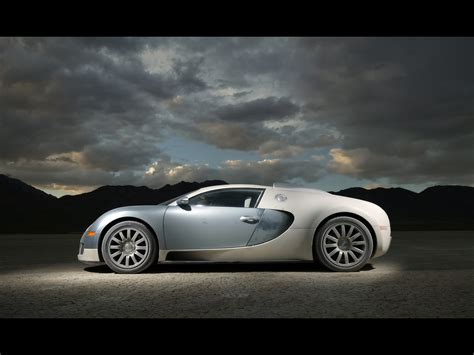 Reasons You Should Buy The Bugatti Veyron A 17 Million