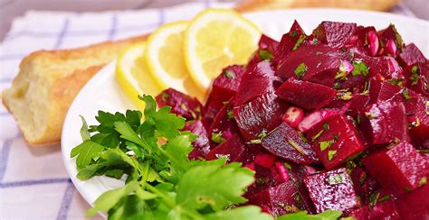 Salade de betteraves au miel et au cumin-Beet salad with cumin honey