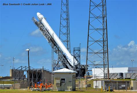 The commercial space company spacex is developing its dragon capsule to carry cargo, and eventually people, to orbit. SpaceX Cargo Launch to Station "GO" for April 14 - Watch ...