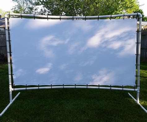Backyard Movie Screen : 9 Steps (with Pictures) - Instructables