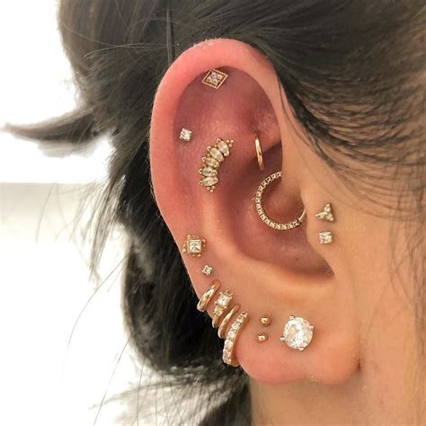 Patachakulwisut ‘s Beautiful Collection With A New Hiding Helix