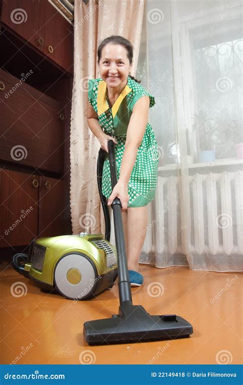 Granny Cleaning Telegraph
