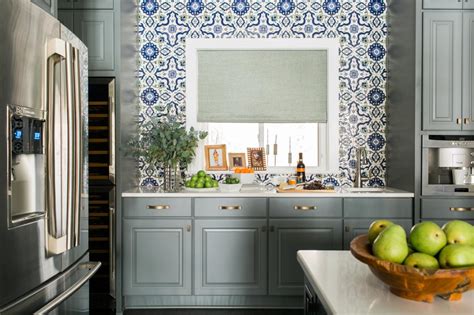 I spend a lot of time researching and traveling throughout the year looking at new construction/home design trade shows and studying color trends. Discover the Latest Kitchen Color Trends | HGTV