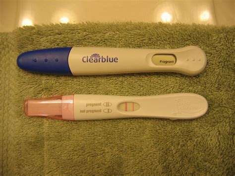 With some home pregnancy tests one line means the test is negative and you re not pregnant and two lines mean the test is positive and you are if you are seeing super faint lines after those 10 minutes are up they could be evaporation lines. Eda Suka Tulis: Waktu Paling Sesuai Lakukan Ujian Kehamilan..