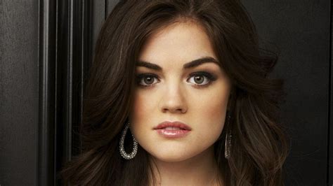 Actress Lucy Hale A Simple Smile Can Make You Beautifuld Lucy Hale