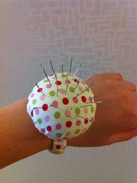 Polka Dot Pin Cushion Sewing Projects