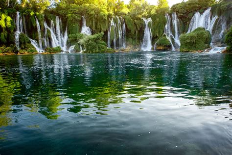 Easydaytrip Explore New Places And Routes Connected To Kravica Falls