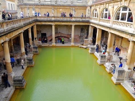 A Weekend City Guide To Bath England The Travelista