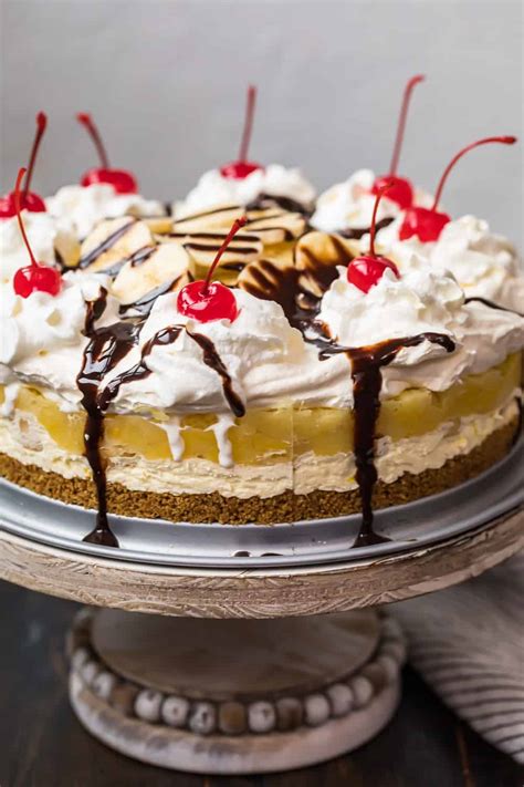 Banana Split Dessert (No Bake) - The Cookie Rookie®