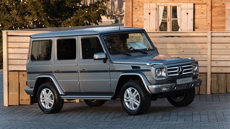 It was a completely new book that changed the whole concept of the vehicle. File:Mercedes-Benz W463 G 350 BlueTEC 01.jpg