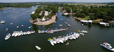 Grand lake grove oklahoma rv yearly monthly daily overnight rental rvs motor coach trailer trailers fifth wheel park model 50 amp 30 amp full hookup park model pull through waterfront lee's grand lake resort. Grand Lake RV Resort in Afton, Oklahoma | Grand lake ...