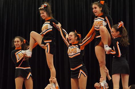 Cheerleaders Rams Laurier Macdonald High School Extreme Flickr