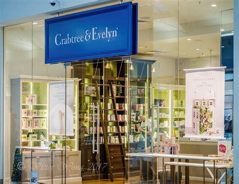 Looking to discover something new and unexpected? Crabtree and Evelyn storefront at the Canberra Centre | Flickr