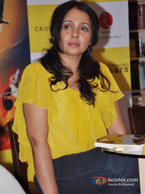 suchitra krishnamurthy and madhoo at anusha subramaniam s book launch koimoi