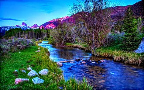 Beautiful Clear Mountain And Natural Spring Water By Rogue Rattlesnake