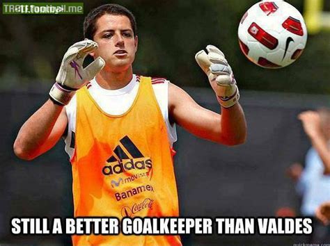 Javier hernández balcázar (1 de junio de 1988), comúnmente conocido por su apodo chicharito, es un futbolista mexicano. Chicharito Quotes. QuotesGram