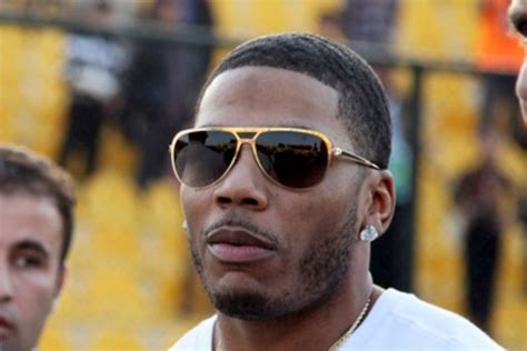 Etats Unis Accusé De Viol Le Rappeur Nelly A été Relâché 24 Heures