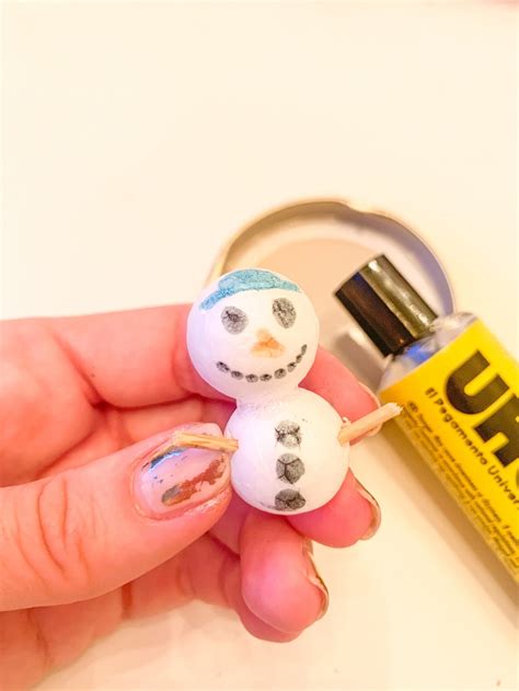 Diy Snow Globe Kids Christmas Craft Oh So Kel