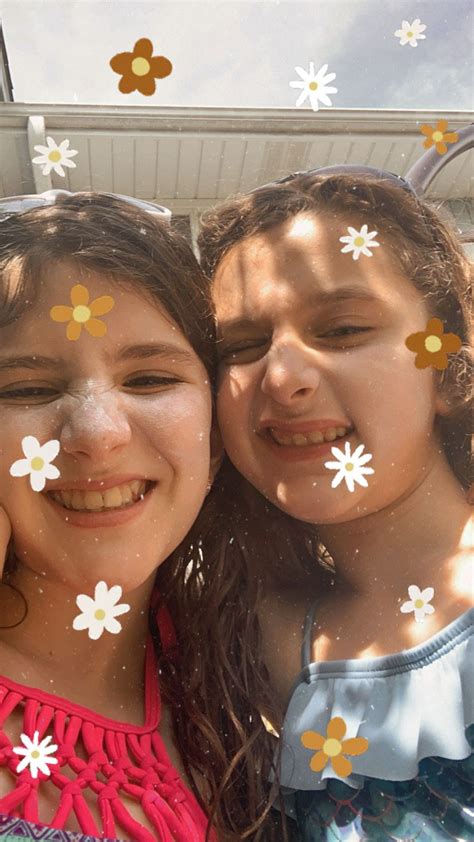 Me And My Bff💞pls Follow Her💞🥺⭐🦋stella Luna⭐🦋that Is Her In 2020